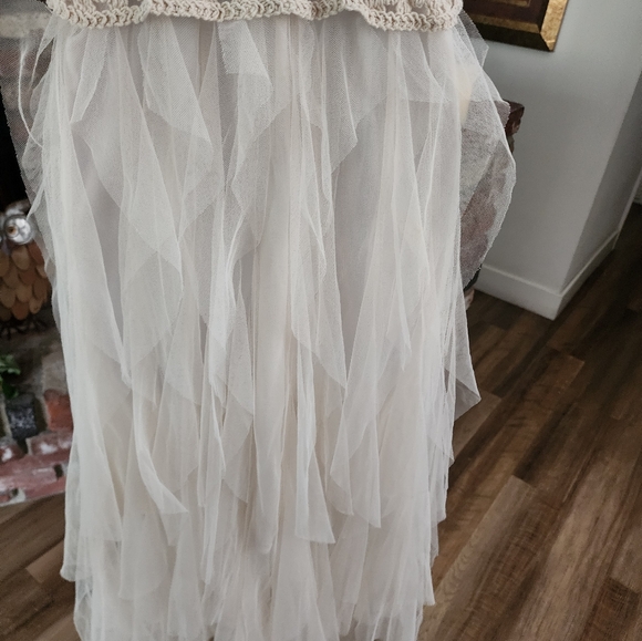 Lollita Ruffle Beige Tulle Midi Dress Knit Bodice Spaghetti Strap Layered Skirt - Picture 5 of 14